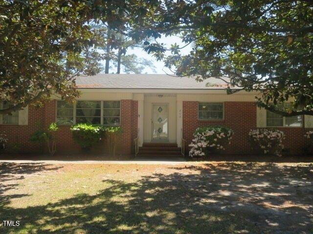 Currently Displayed Property Photo