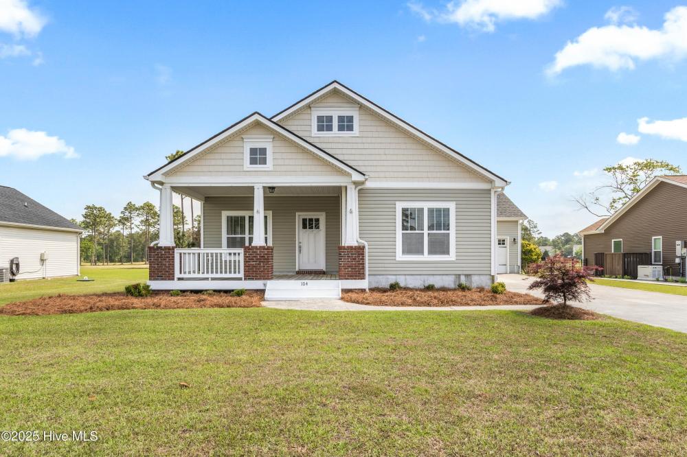 Currently Displayed Property Photo
