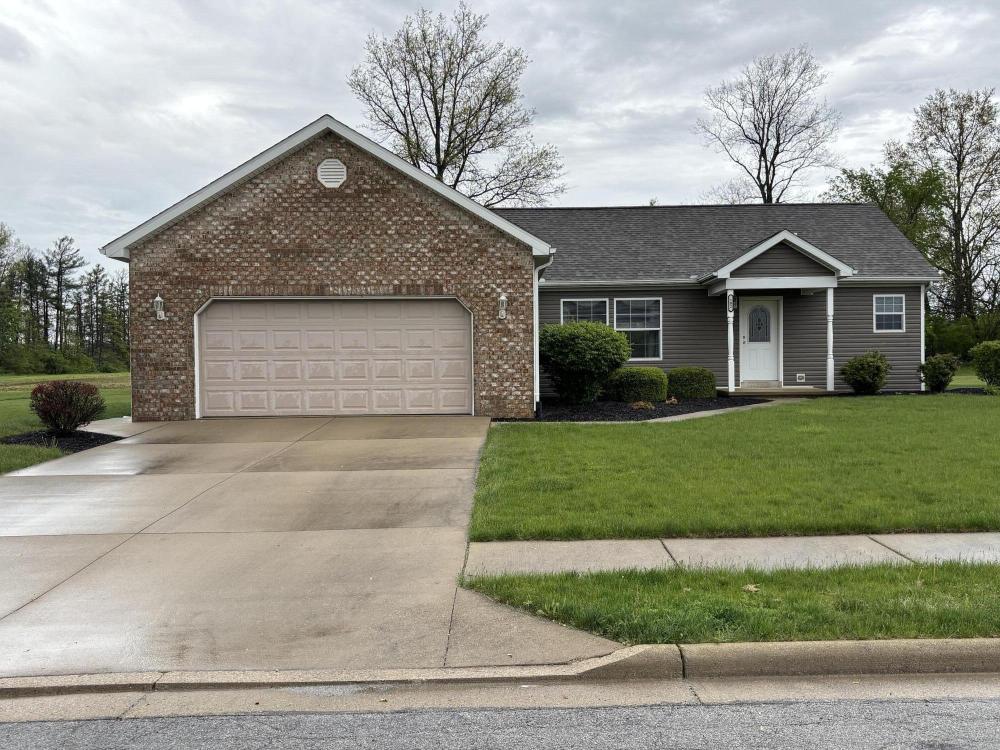 Currently Displayed Property Photo
