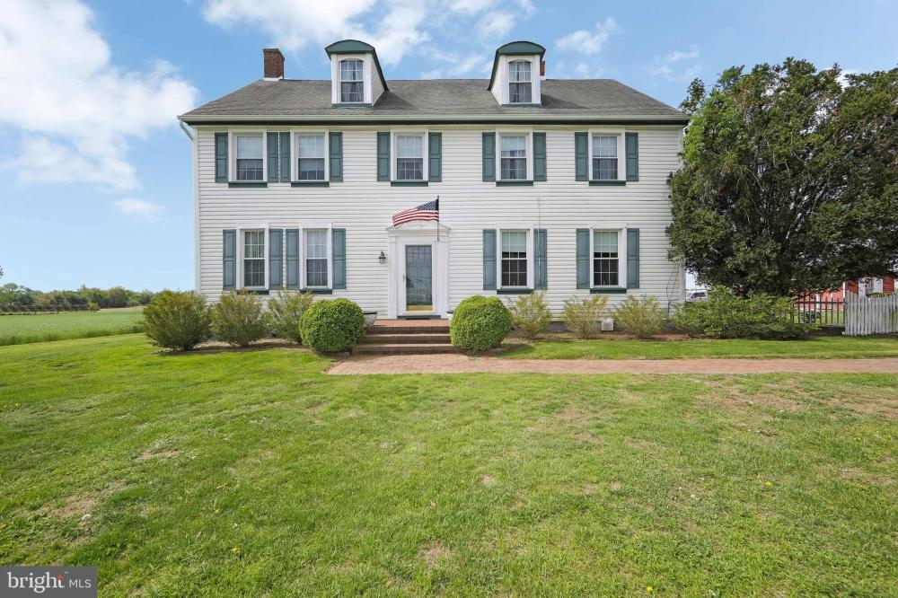 Currently Displayed Property Photo
