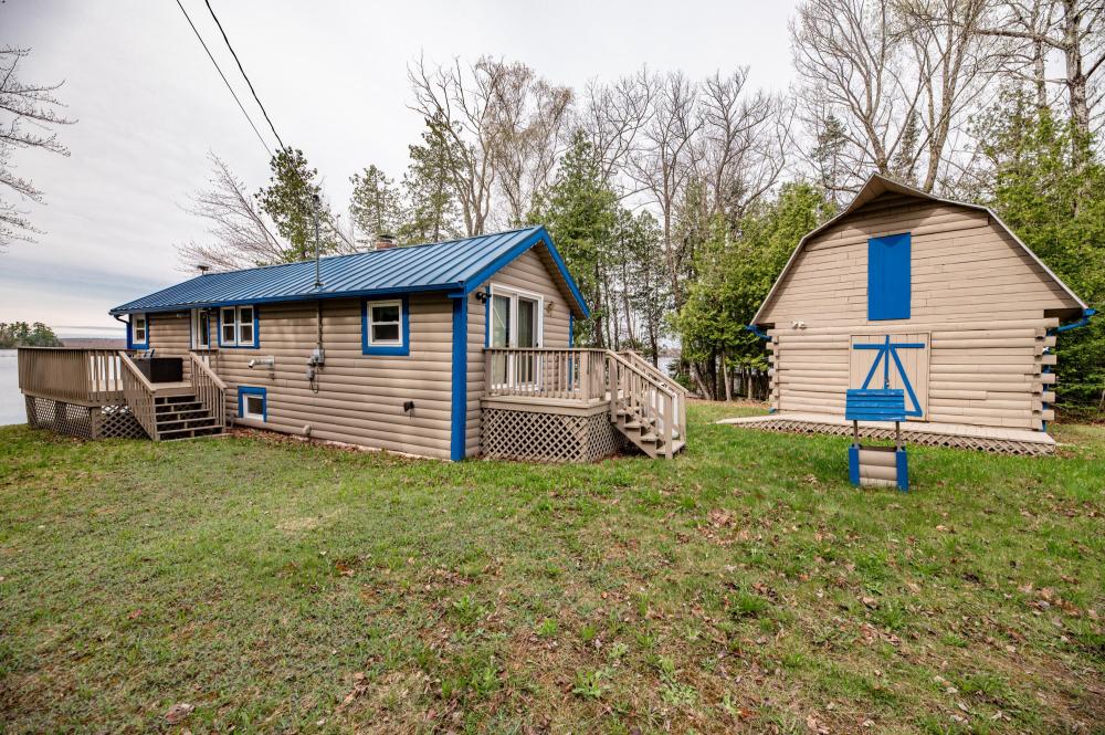 Currently Displayed Property Photo