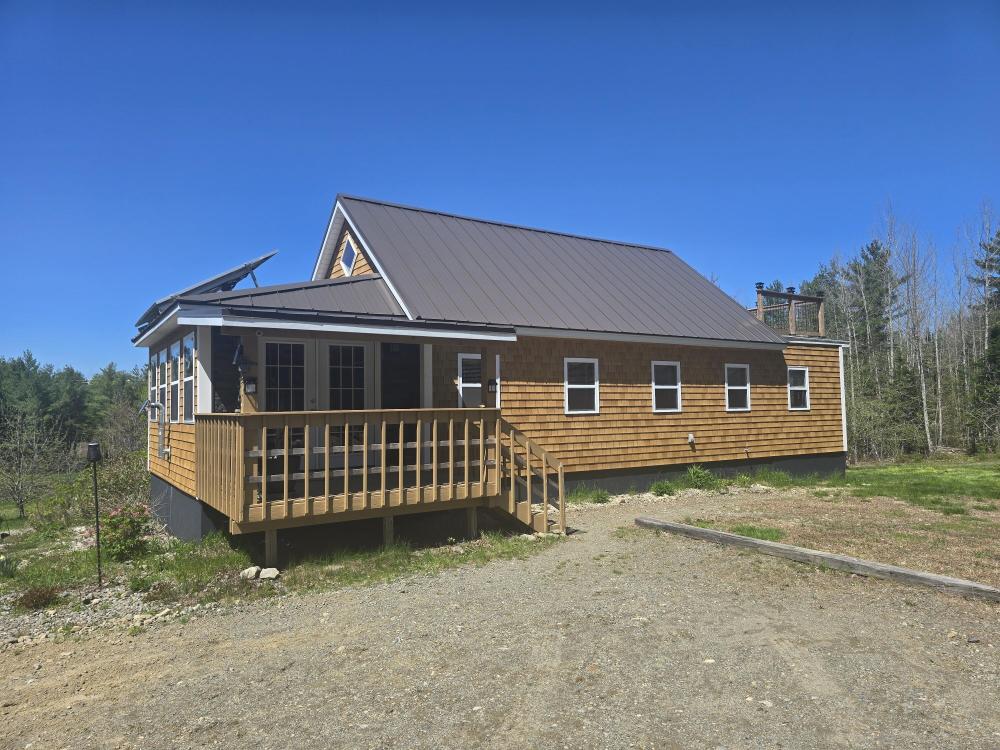 Currently Displayed Property Photo