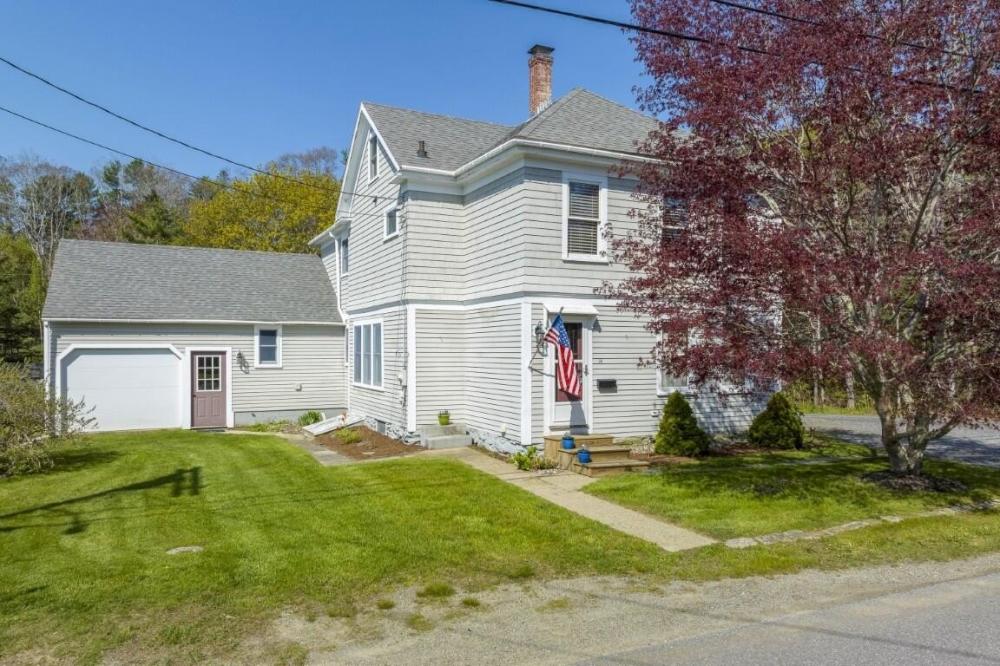 Currently Displayed Property Photo