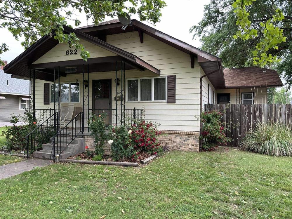 Currently Displayed Property Photo